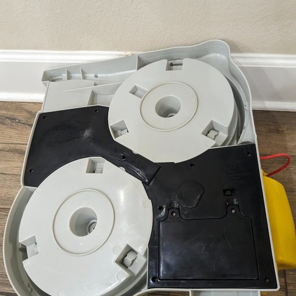 Fisher Price Little People NASCAR Spin And Speed Raceway motorized track READ - Picture 17 of 17